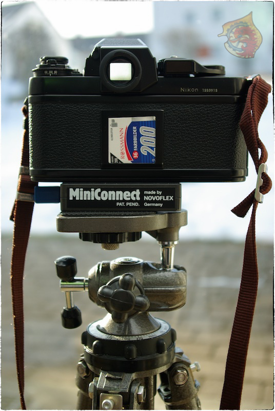 Nikon F3

Novoflex MiniConnect

Gitzo Gilux Sport