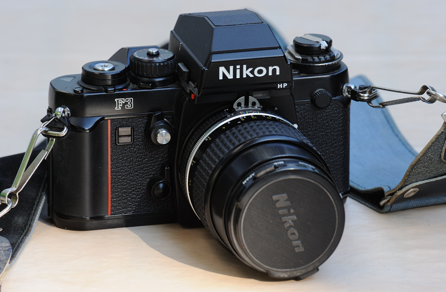 Nikon F3