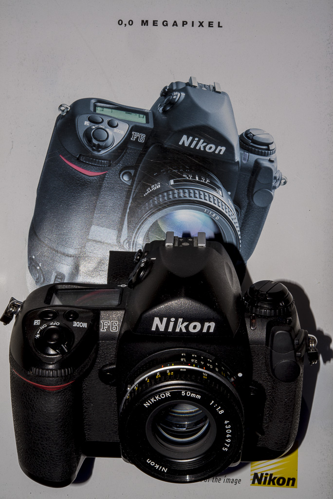 Nikon F6 0,0 MP 2