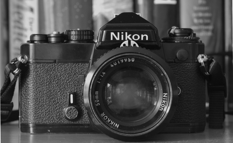 Nikon FE