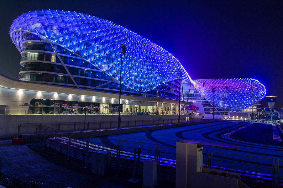 Nikon   Forum Yas Hotel Abu Dhabi 1
