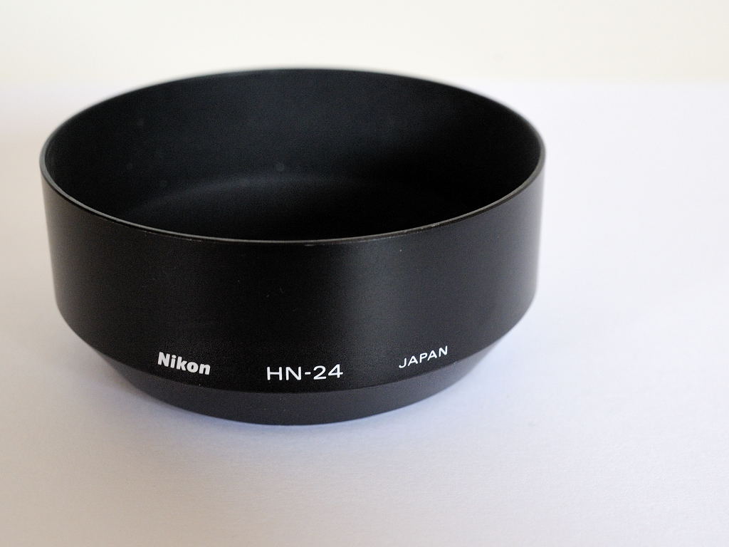 Nikon HN-24