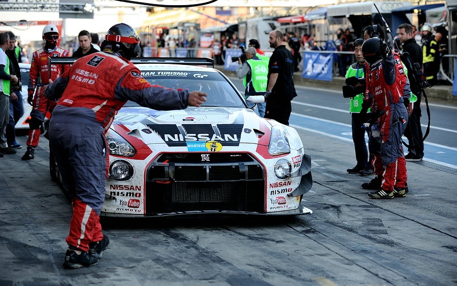 Nissan GTR Boxenstopp
