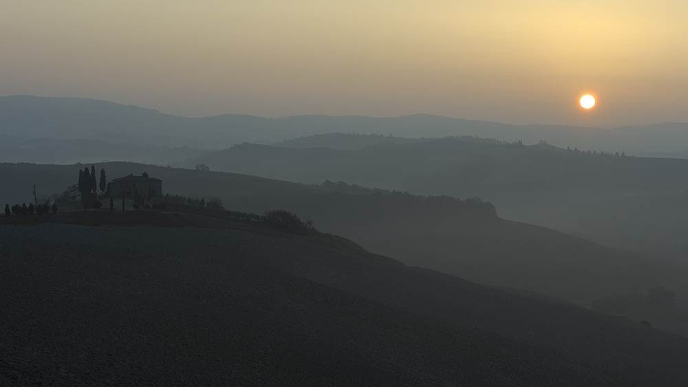 Novembermorgen bei Sonnenaufgang
