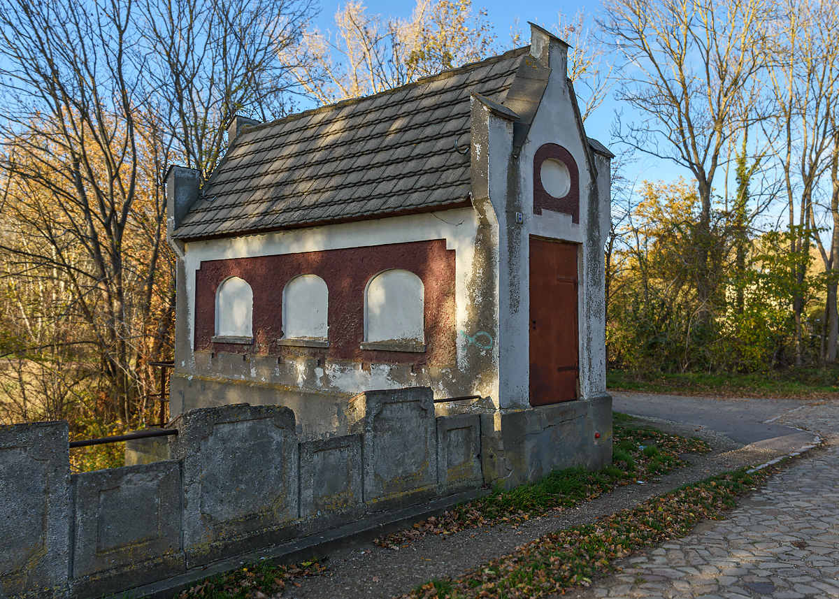 OF2_60585.jpg