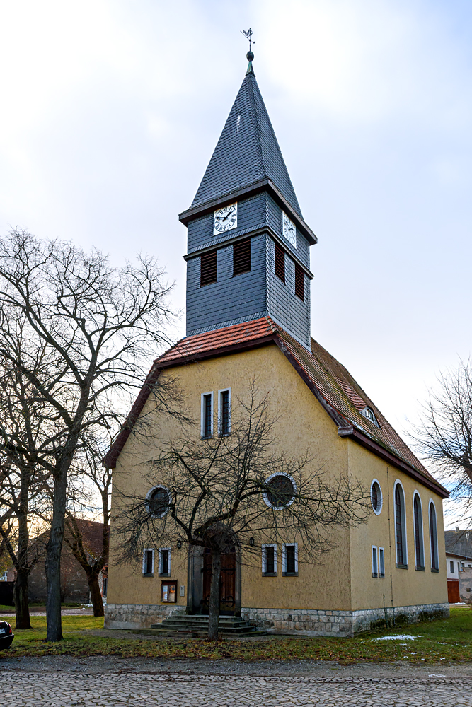 OF2_71698.jpg