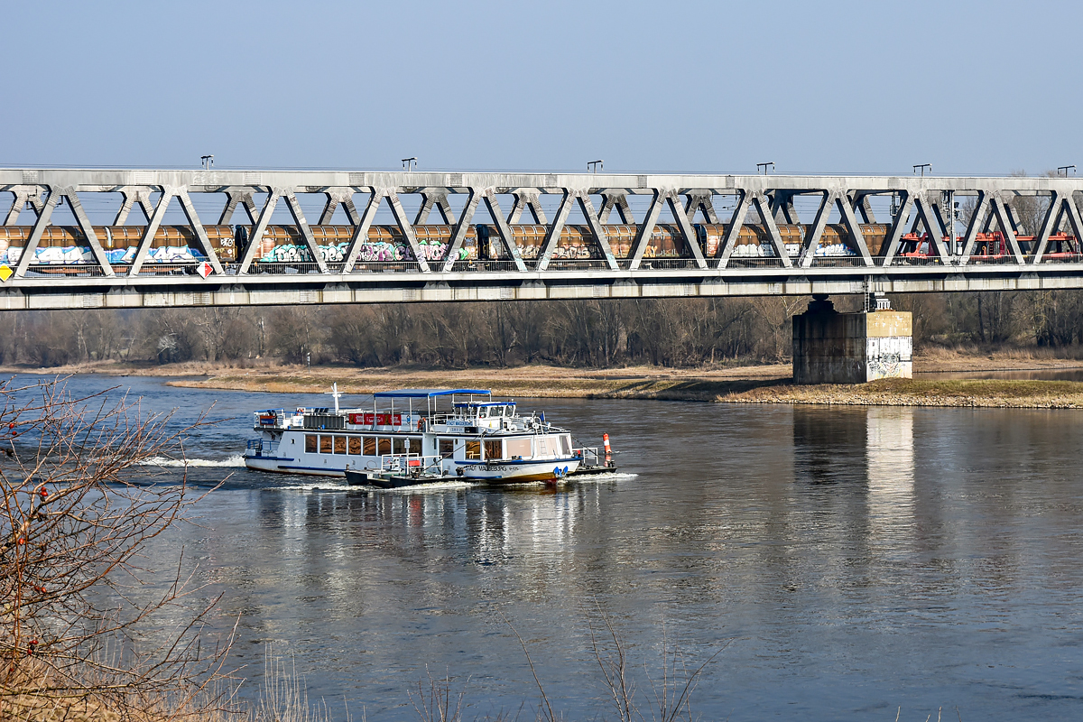 OF2_73058.jpg