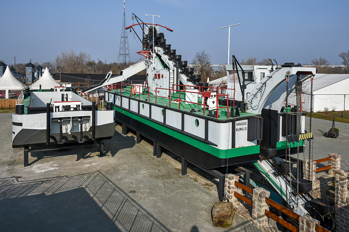 OF2_73079.jpg