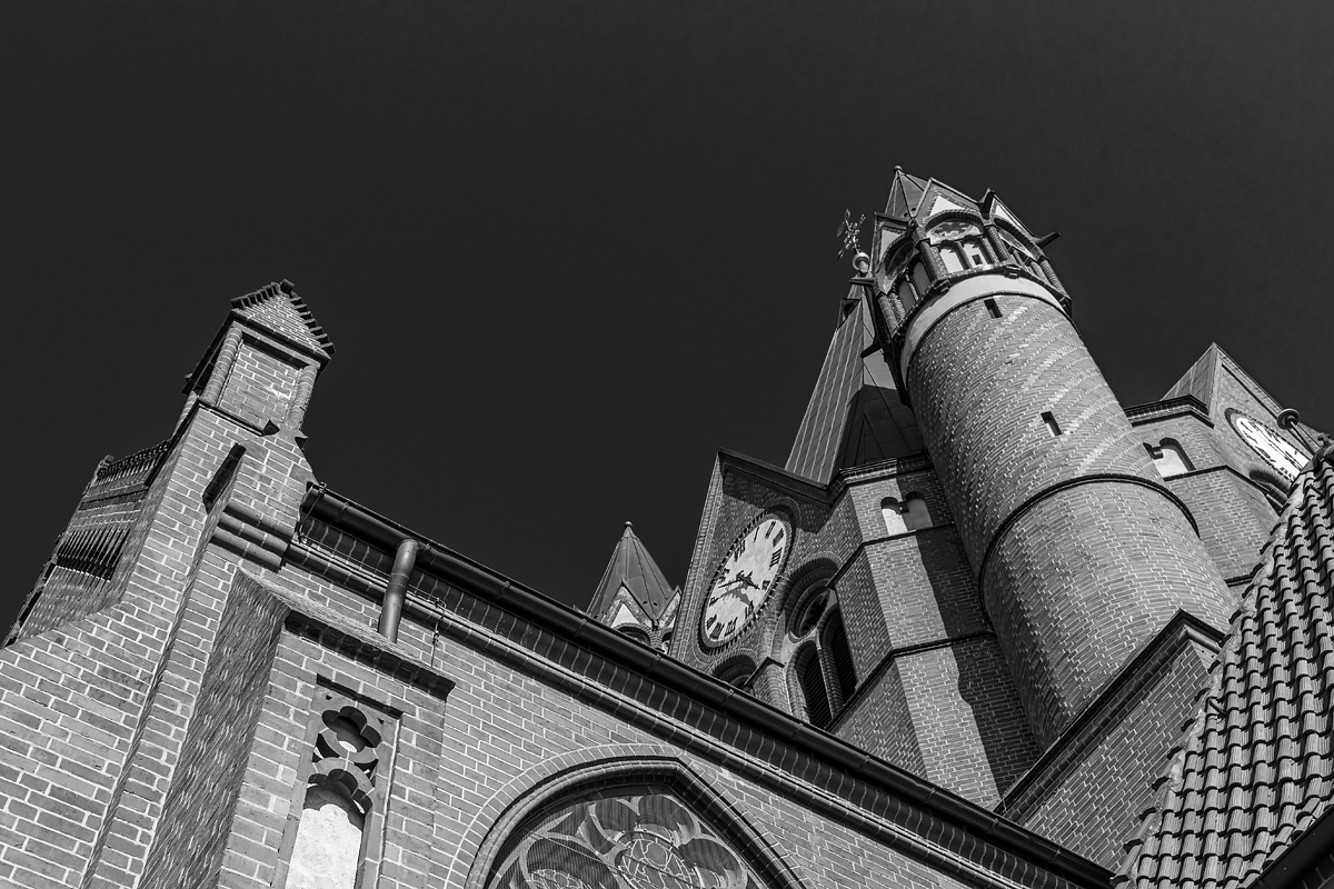 OF2_73398sw.jpg