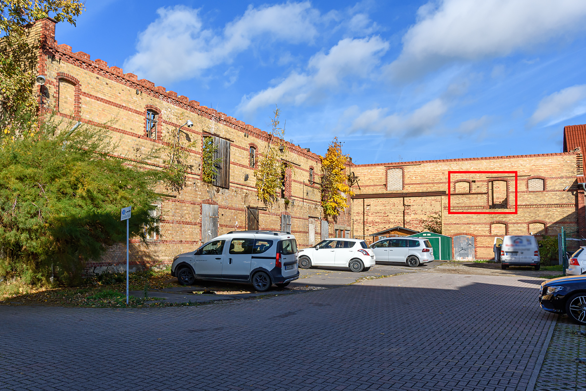 OF2_75970.jpg