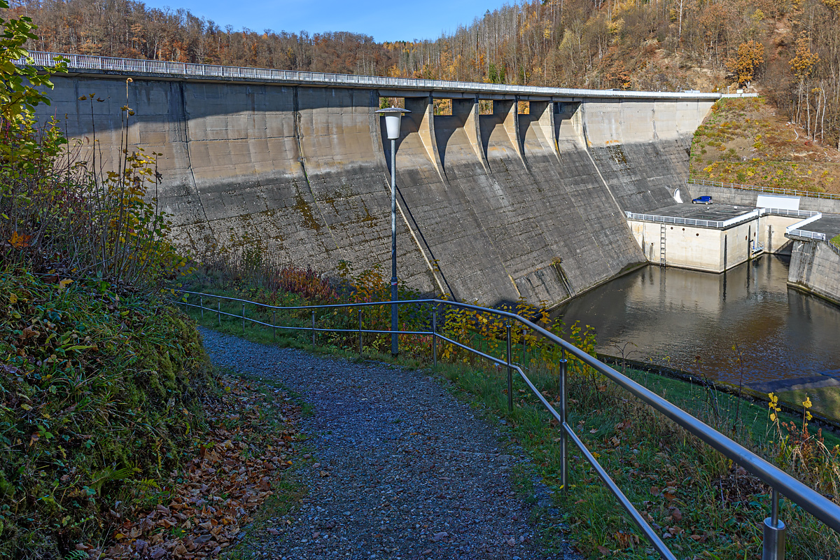 OF2_76104.jpg