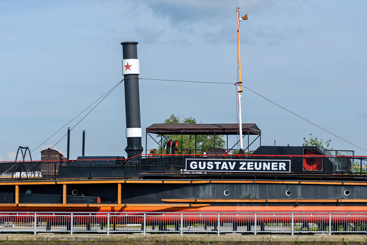 OF2_77506.jpg