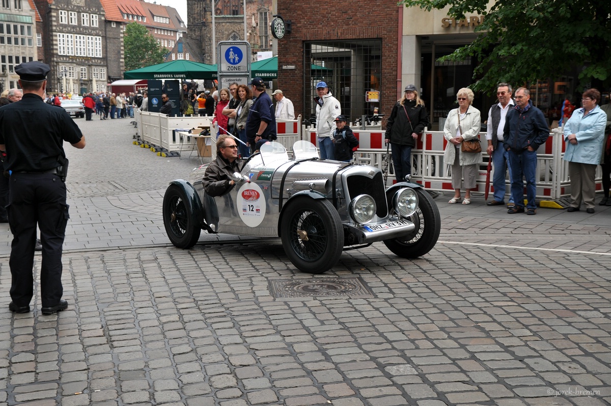 OldClass-1106-061.jpg