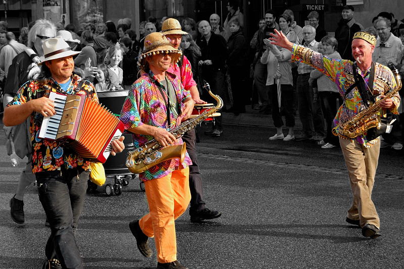 orbiters 2009 01 colorkey