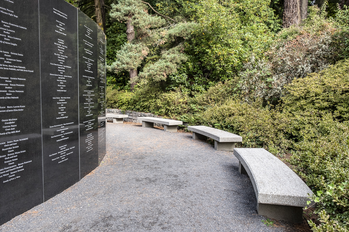 Oregon Holocaust Memorial 11.jpg