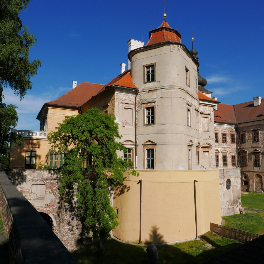 P1000349n.jpg