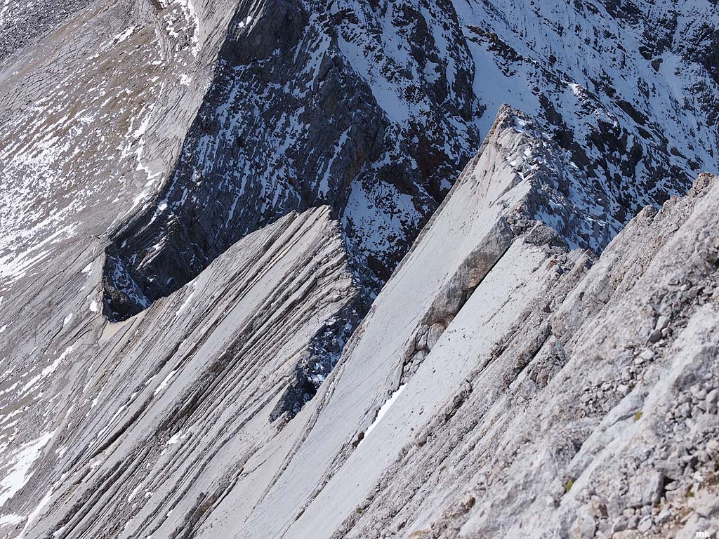 P9221477