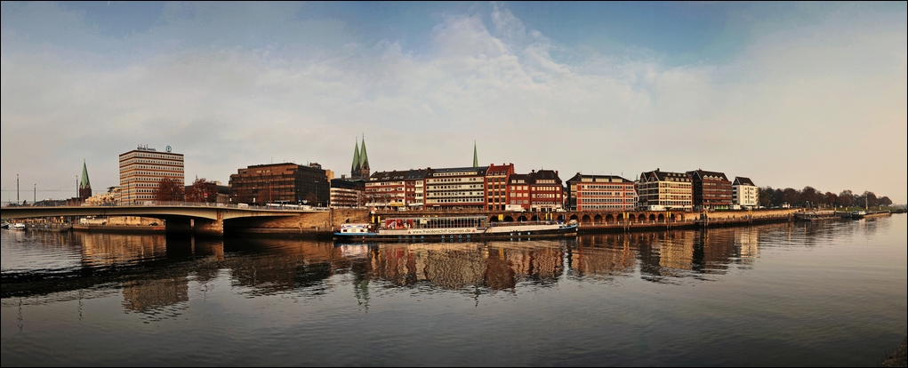 Pano Bremen Weser 11/2011