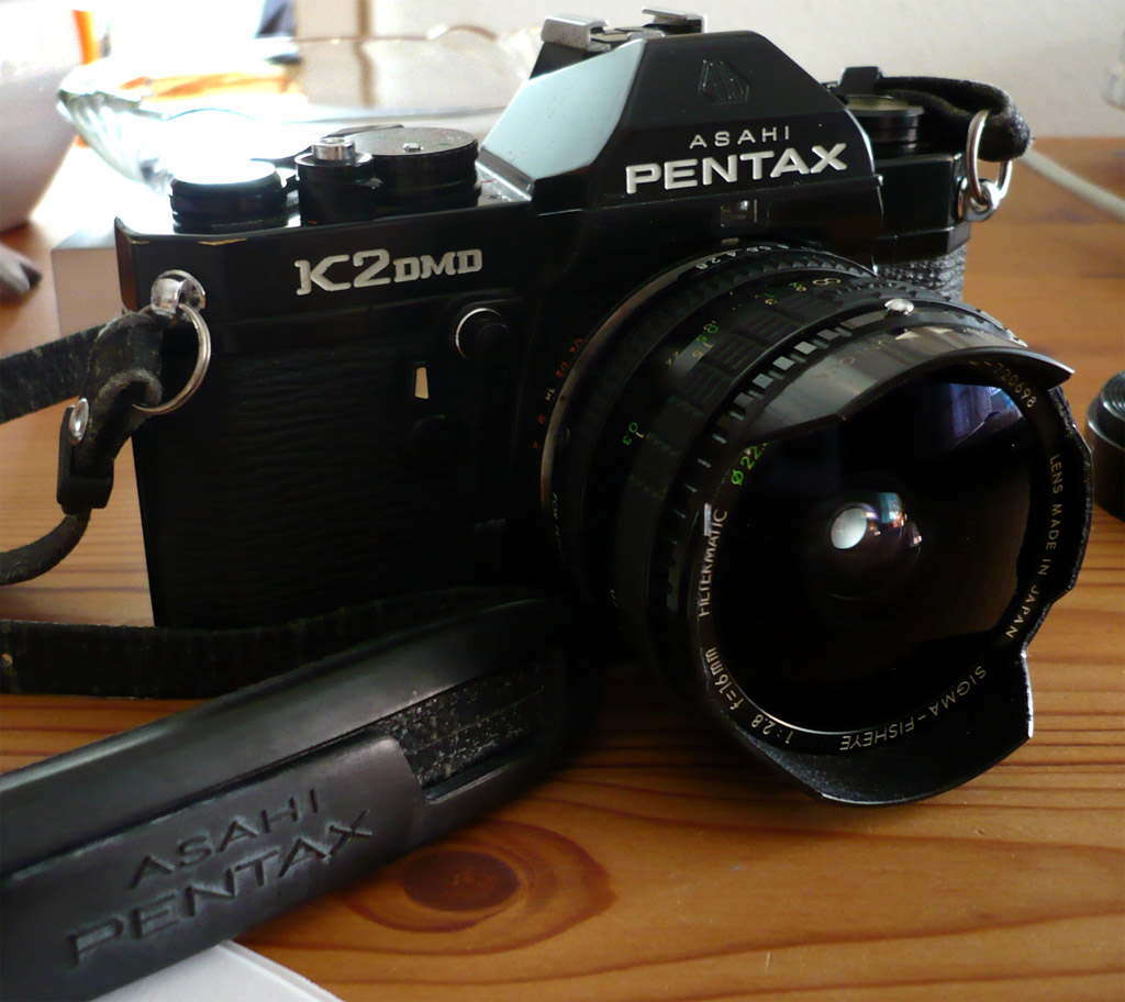Pentax K2DMD mit Sigma2,6/16mm