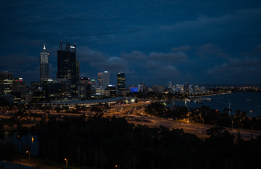 Perth bei nacht1
