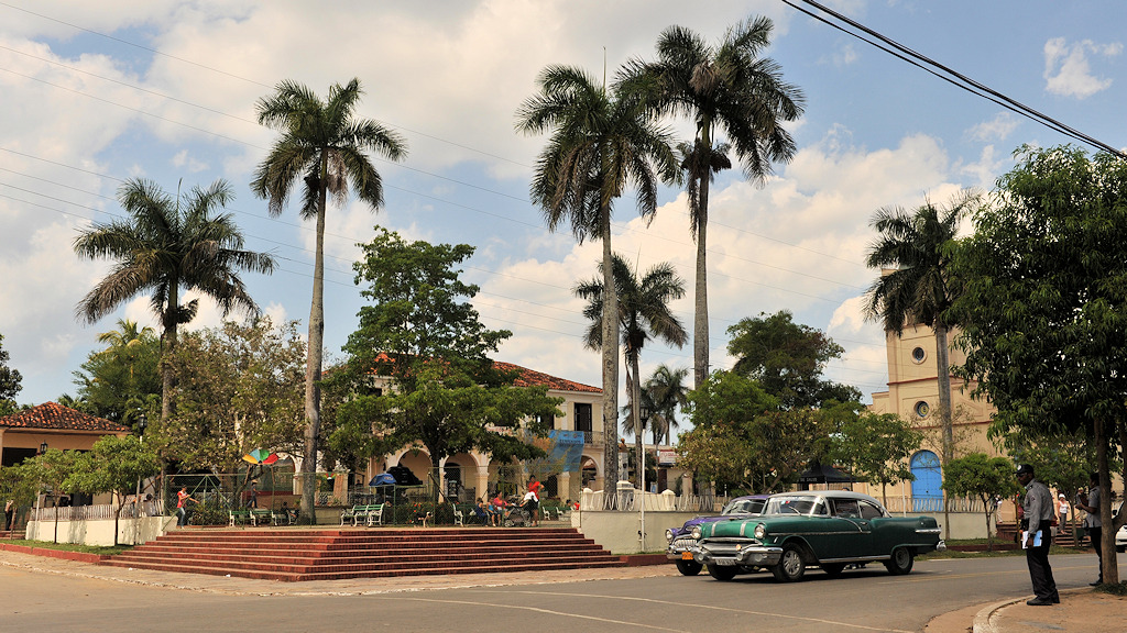 Plaza in Vinales
6304