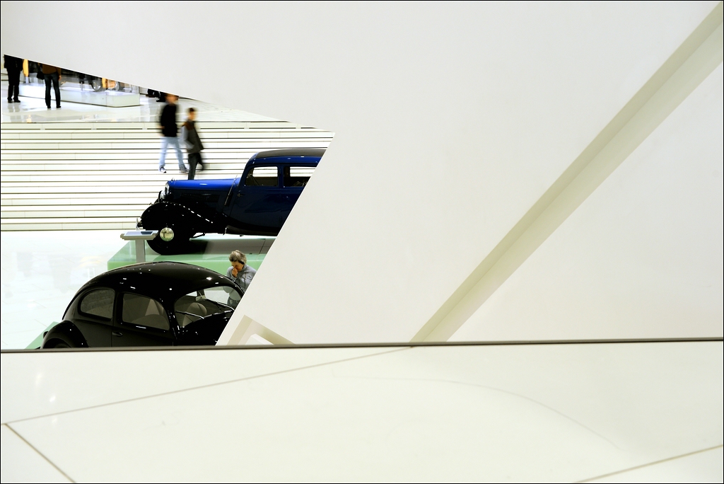 Porsche Museum, Stuttgart - 30.12.2011 - Durchblick