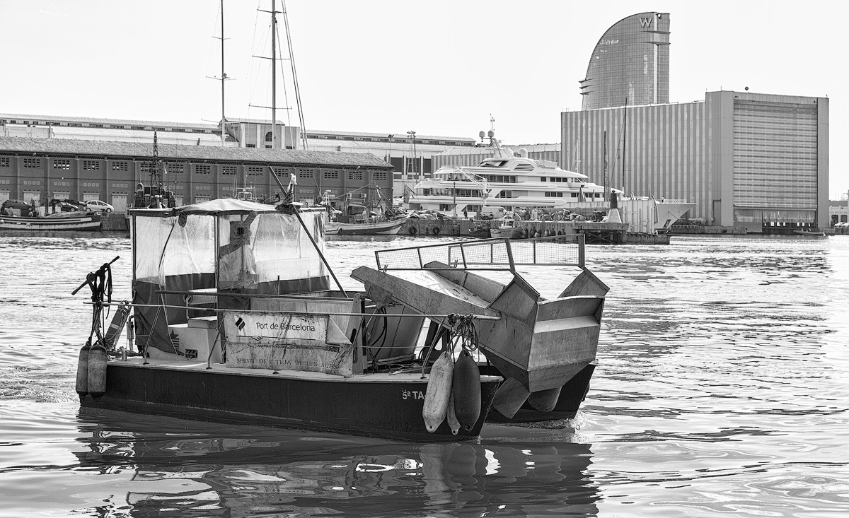 Port de Barcelona.jpg