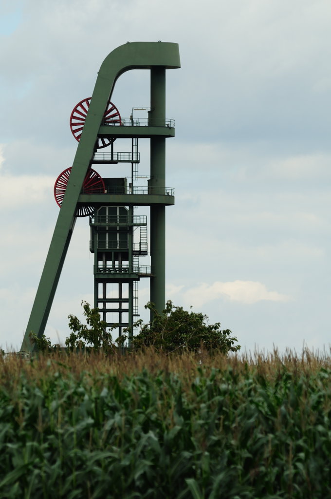 "Das Seil ist ab!" RAG Schacht Lerche, Bergwerk (Ost MHX 0201cnx2x)