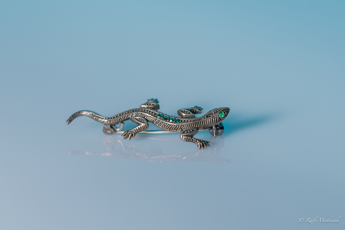 R75 4990