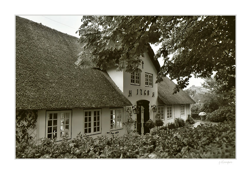 Reetgedeckt gerahmt klein