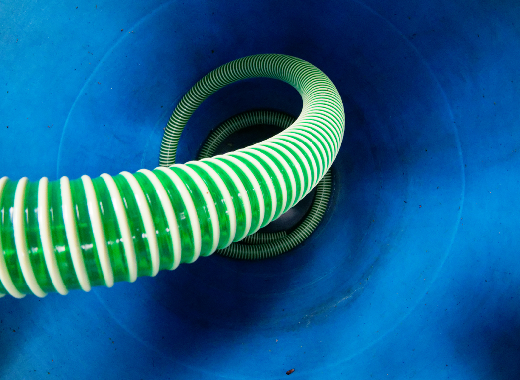 Regentonne blau 2 a.jpg