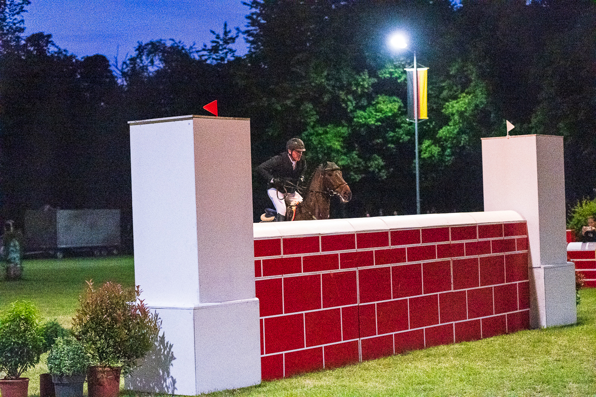 Reitturnier Pfingsten Forst-3196.jpg