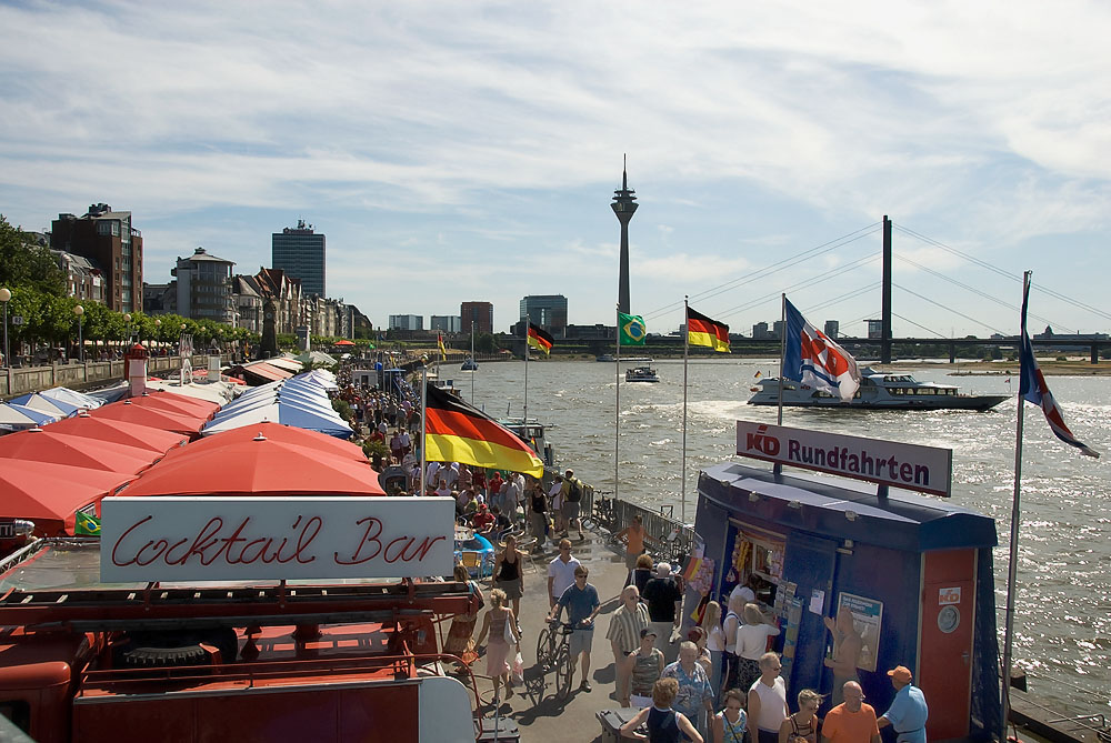 Rhein 8
