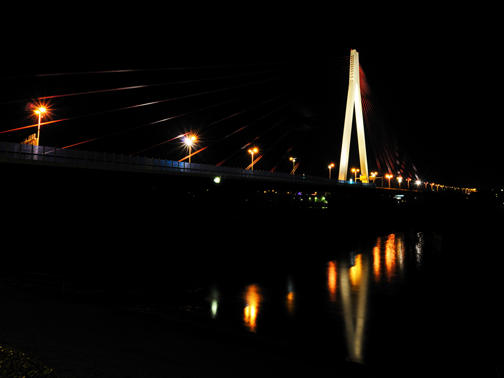 Rheinbrücke 6