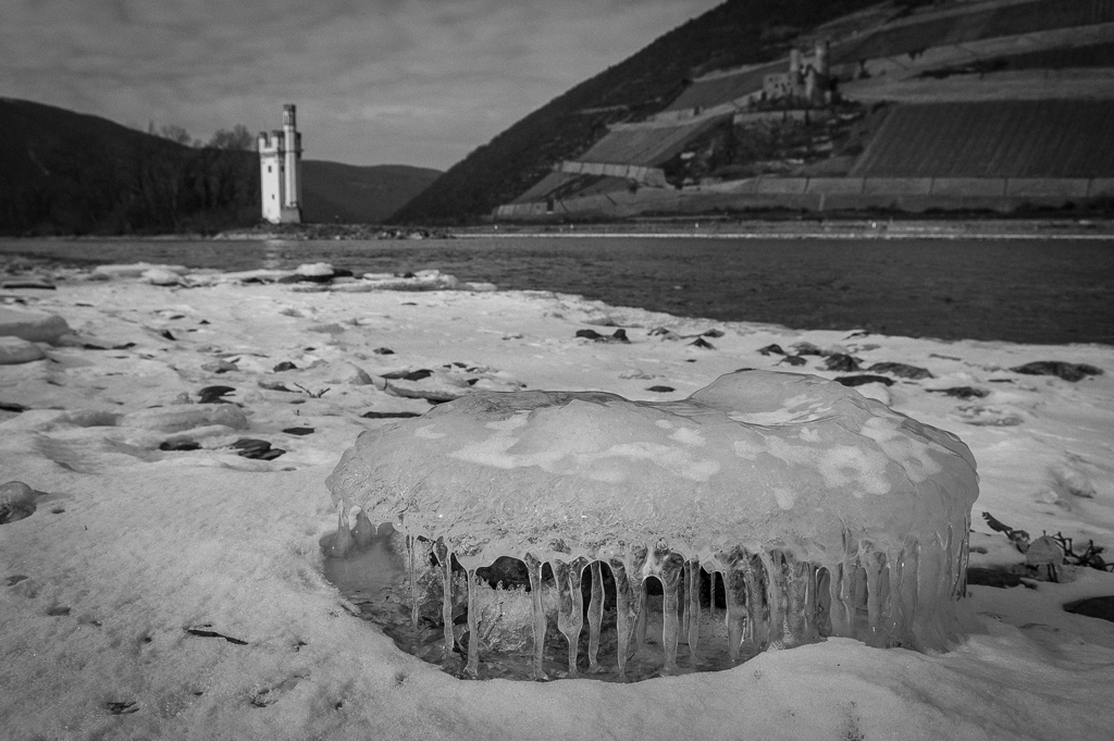 Rheinufer im Winter 4097