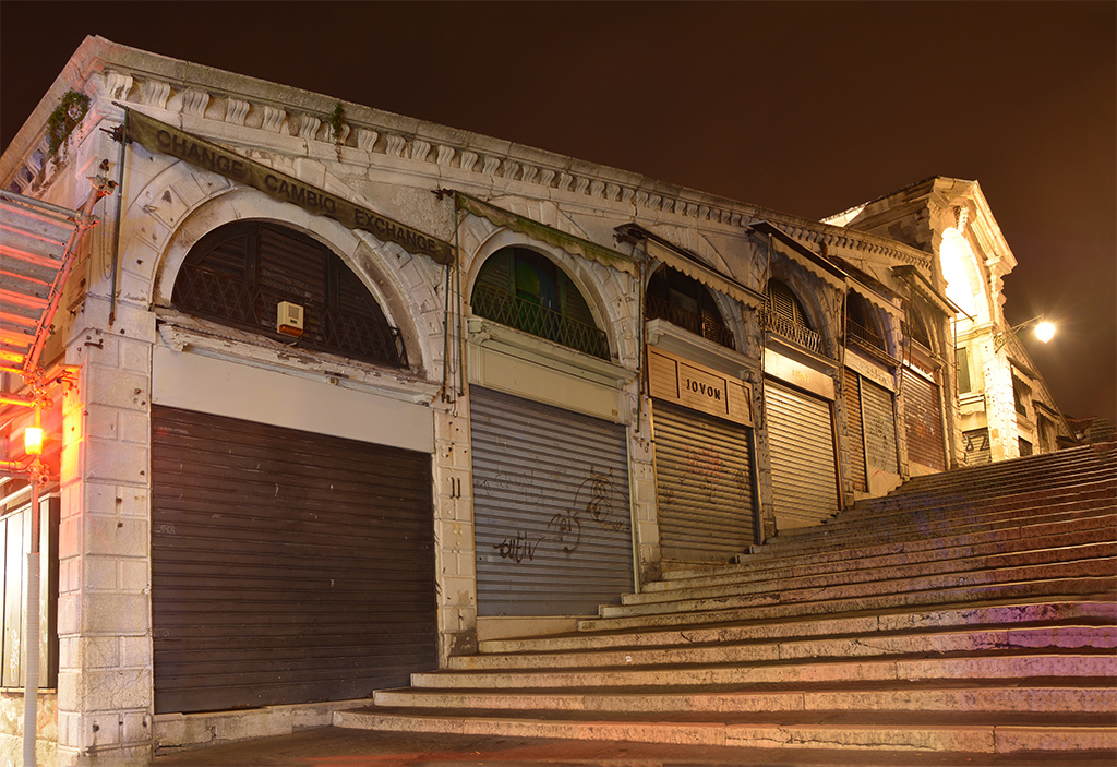 Rialto V