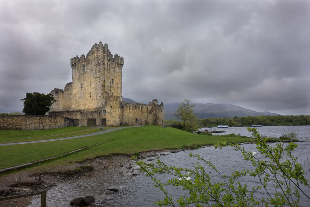 Ross Castle   Caisleán an Rois