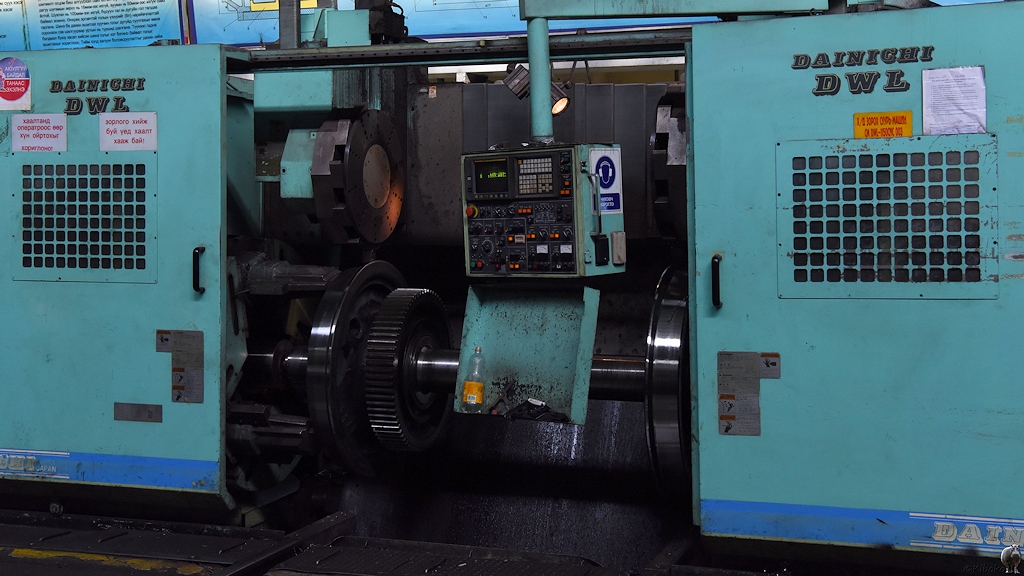 s1045 UlanBator Drehbank 4441