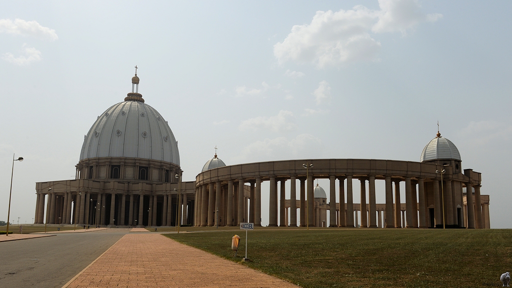 s173 Yamoussoukro Basilika 9545
