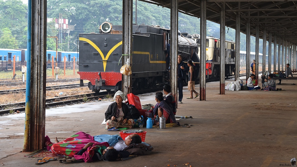 s210 Pyinmana YD964 0643