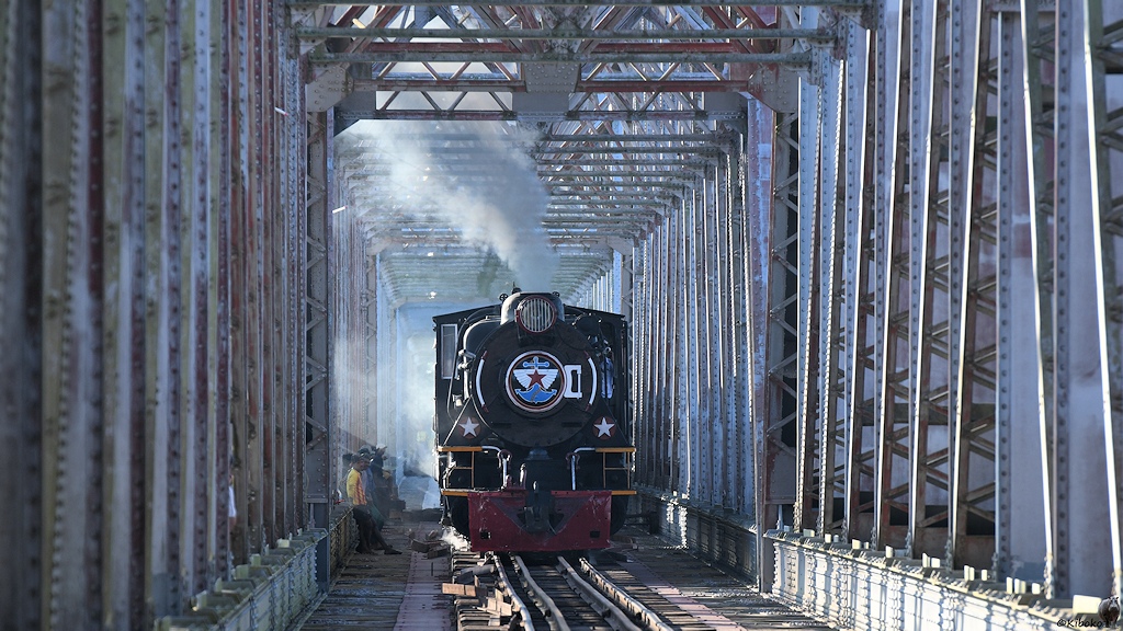 s382 SittaungBridge YD967 0311