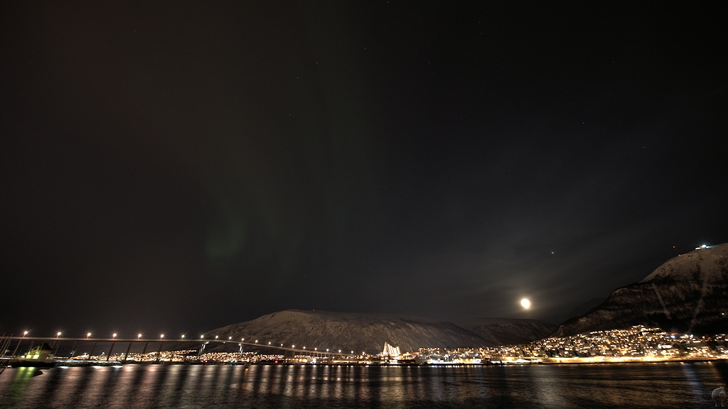 s890 Tromsö Nordlicht 9324  1