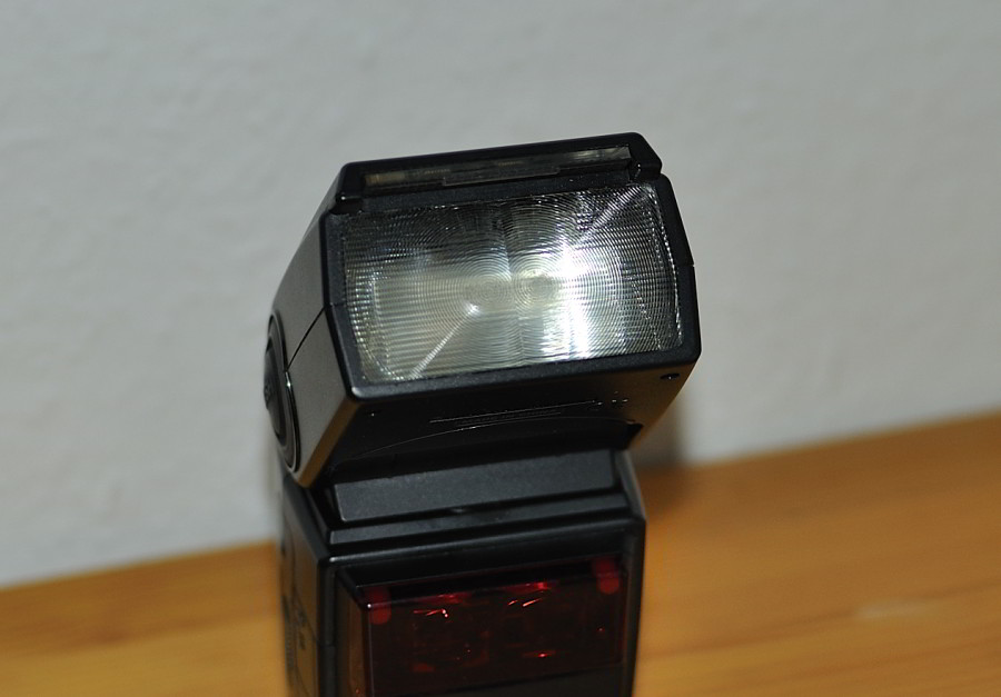 SB-600 1