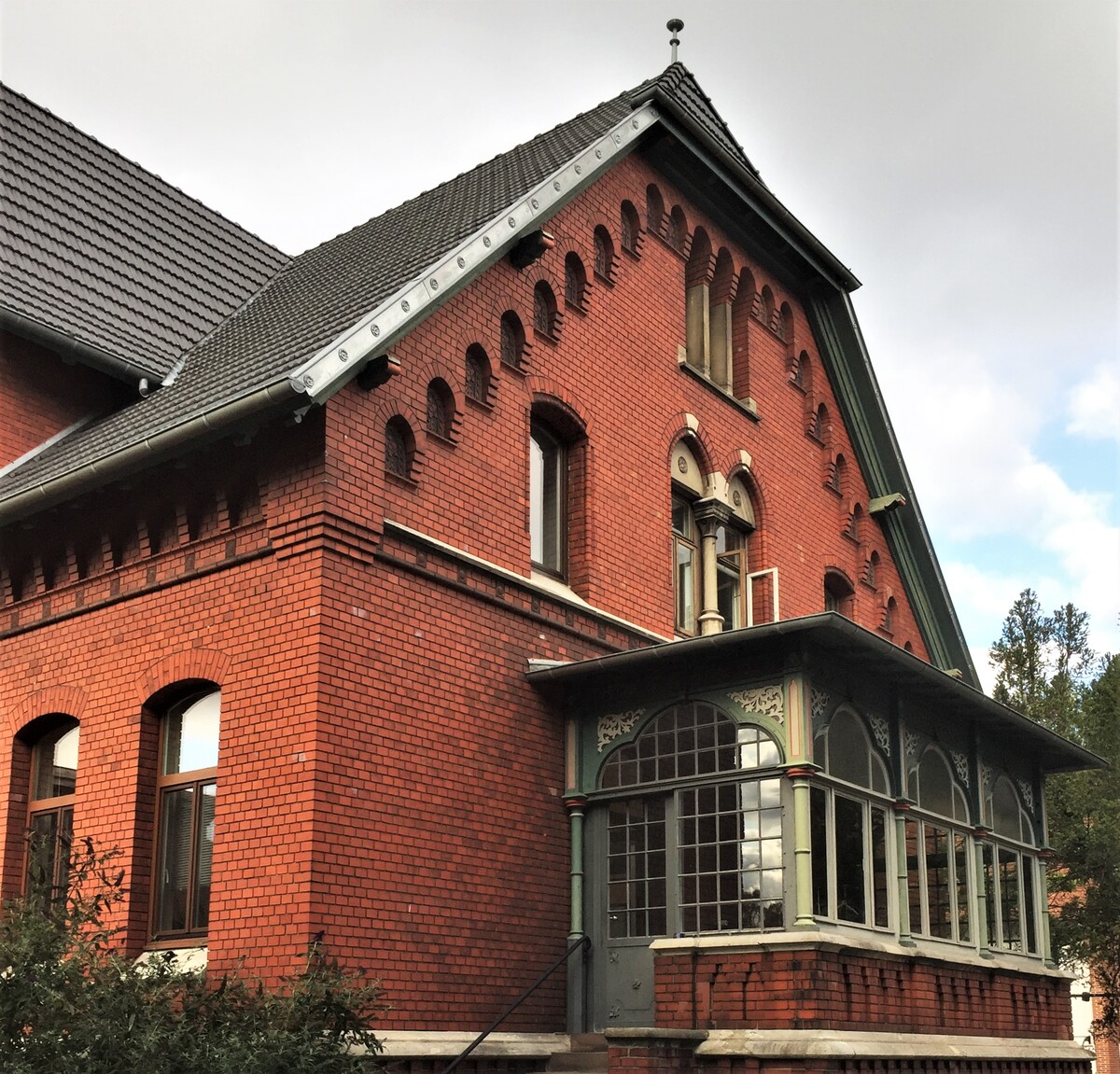 Schöne alte Stadtvilla.jpg