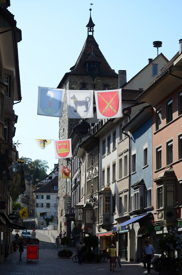 Schaffhausen, Oberstadt, 20.08.2011. Nikkor 55-300 mm VR DX.