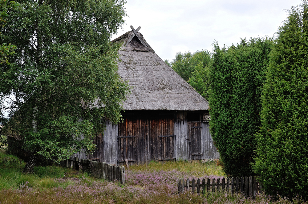 Scheune Lüneburger Heide.jpg