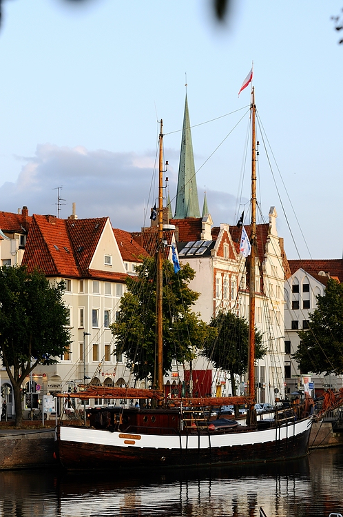 Schiff in Vollansicht