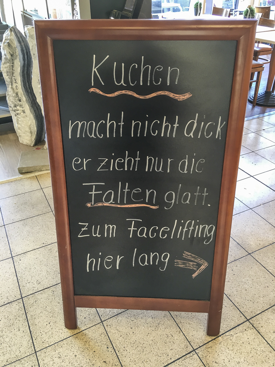 Schild Kuchen.jpg