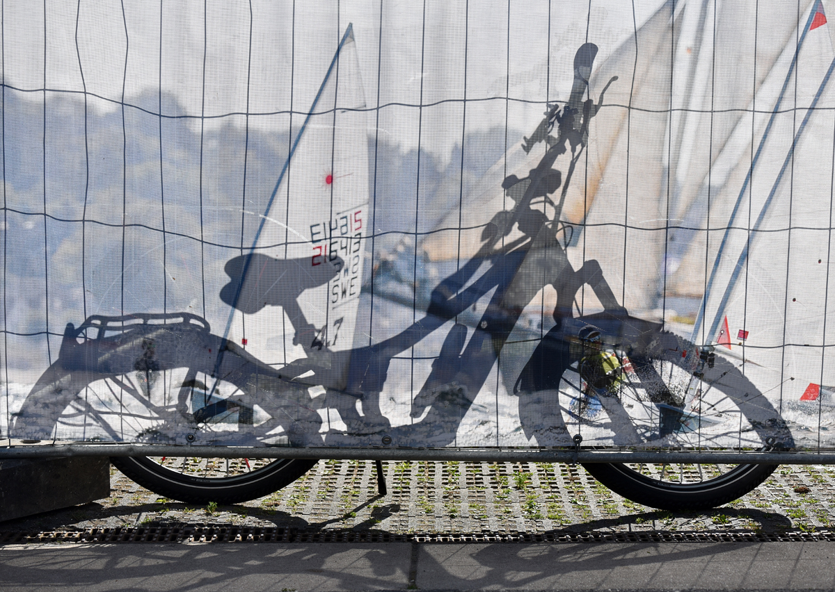 schilksee_fahrrad_schatten.jpg