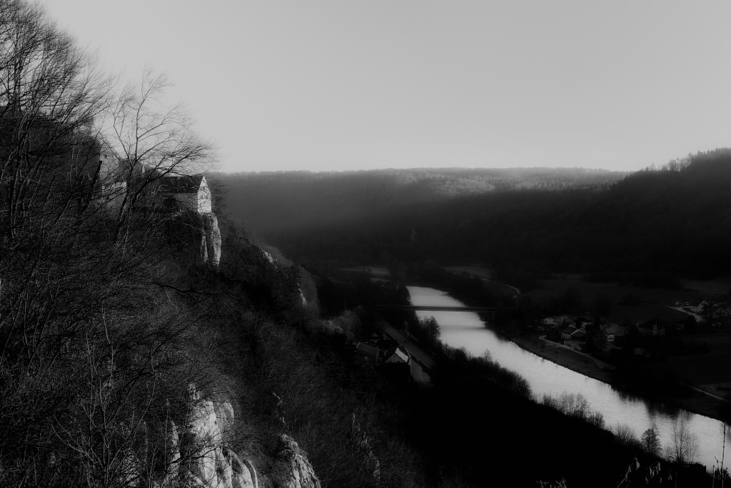 Schloß Prunn bei Riedenburg sw
